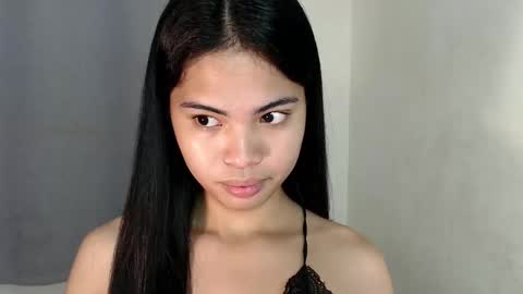 Snapshot of chictemptation_ chatting on 02.10.26 CRISTINE3. online show from 02.10.26