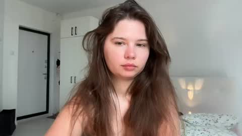 Snapshot of chiculya chatting on 06.26.26 chiculya online show from 06.26.26