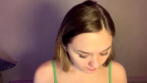 Snapshot of chill_velvet chatting on 01.11.26 Sasha online show from 01.11.26