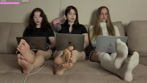 Snapshot of chillgoddess chatting on 05.19.26 Goddess Vika - owner of all ur money online show from 05.19.26
