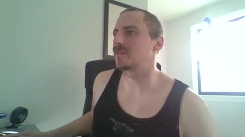 Snapshot of chillsfguy chatting on 01.08.26 Chillsfguy online show from 01.08.26