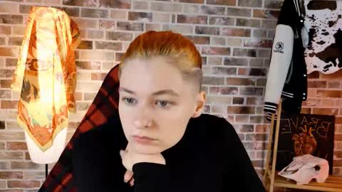 Bella online show from 09.23.25