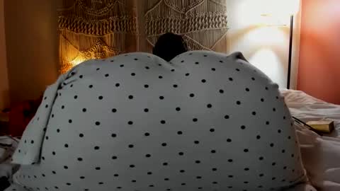 yoursensualparadise online show from 03.30.26