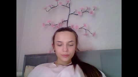 Snapshot of chloe45673 chatting on 05.23.26 chloe45673 online show from 05.23.26