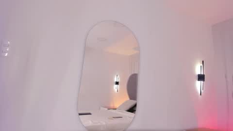 Chloe online show from 11.09.25