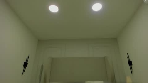 Chloe online show from 12.19.25