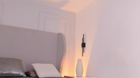 Chloe online show from 01.05.26