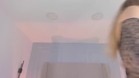 Chloe online show from 05.22.26