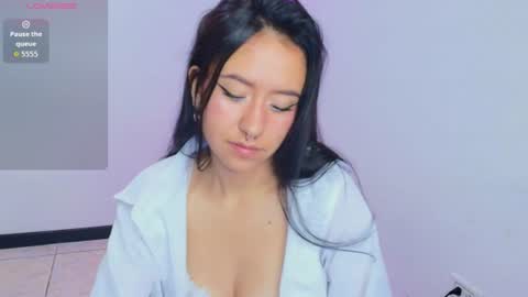 Snapshot of chloe_desire11 chatting on 08.05.26 chloe_desire11 online show from 08.05.26