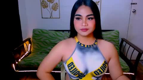 Snapshot of chloe_elsher chatting on 05.19.26 Ts Chloeeeeee online show from 05.19.26