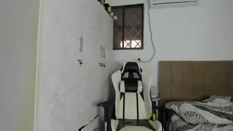 chloe online show from 03.06.25