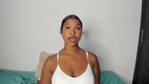 chloe online show from 09.19.25