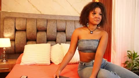 Chloe online show from 03.31.26