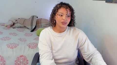chloe_kisses online show from 04.02.26