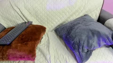 chloe online show from 02.22.25