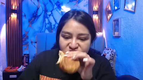 chloe_smith5 online show from 02.23.26