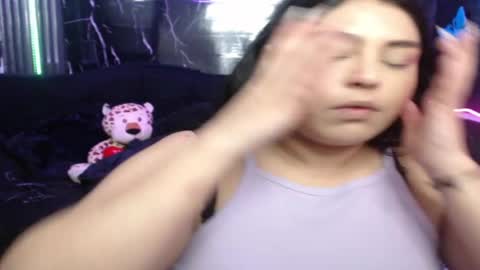 chloe_smith5 online show from 04.01.26