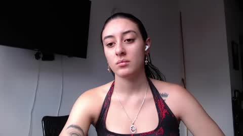 Chloe  online show from 05.05.26