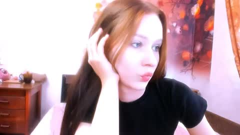 Snapshot of chloe_wifeys chatting on 07.31.26 Chloe online show from 07.31.26