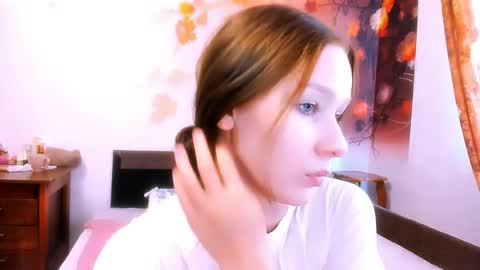 Snapshot of chloe_wifeys chatting on 08.05.26 Chloe online show from 08.05.26