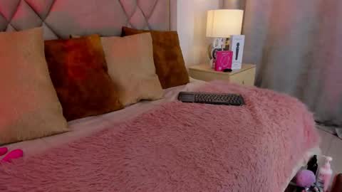 chloe_wilson7 online show from 11.28.25