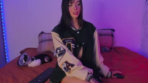  3 online show from 06.06.26