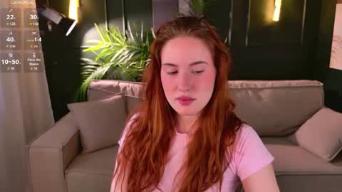 Snapshot of chloeaster chatting on 06.21.26 Chloe online show from 06.21.26