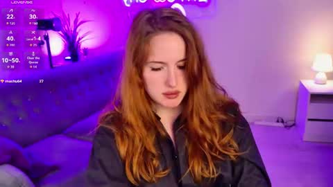 Snapshot of chloeaster chatting on 07.09.26 Chloe online show from 07.09.26