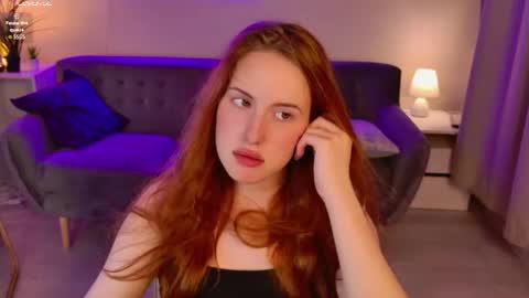 Snapshot of chloeaster chatting on 07.12.26 Chloe online show from 07.12.26