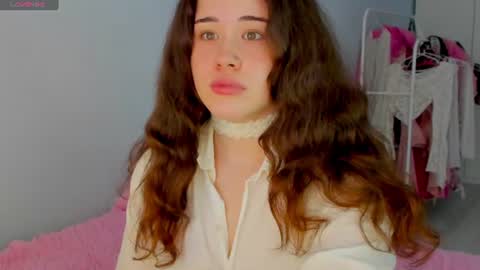 My name is Chloe Like my broadcast pls online show from 06.19.26