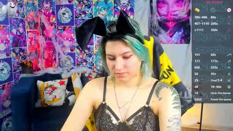 Snapshot of chloebloss0m chatting on 11.02.25 Boni online show from 11.02.25