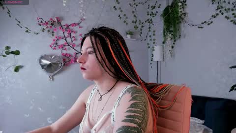 Snapshot of chloebloss0m chatting on 02.07.26 Boni online show from 02.07.26