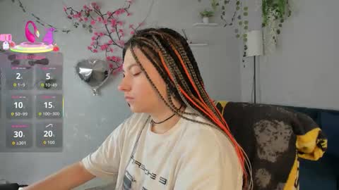 Snapshot of chloebloss0m chatting on 02.08.26 Boni online show from 02.08.26