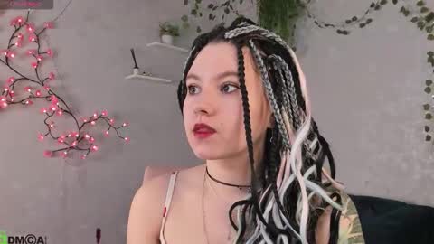 Snapshot of chloebloss0m chatting on 02.22.26 Boni online show from 02.22.26