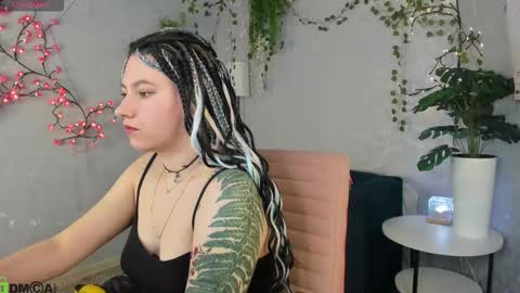 Snapshot of chloebloss0m chatting on 02.26.26 Boni online show from 02.26.26