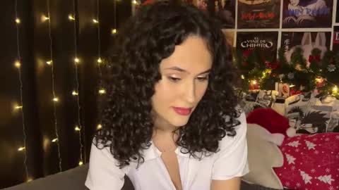 chloe online show from 01.01.25