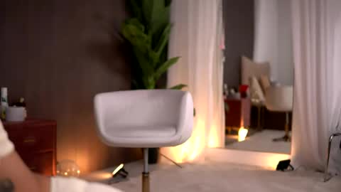 chloedevinex online show from 05.26.26