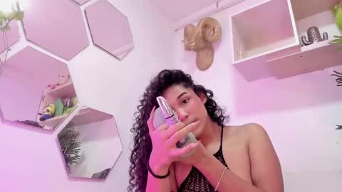 Snapshot of chloee_adams_ chatting on 02.10.25 Chloe online show from 02.10.25