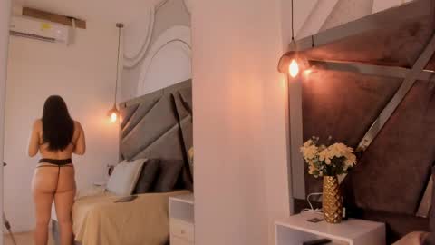 chloee_parkerr online show from 04.27.26