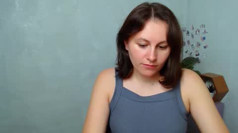 Chloe online show from 11.03.25