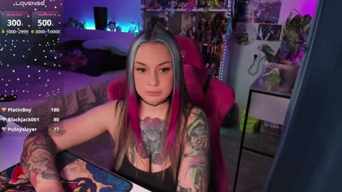 ChloeKohaku online show from 02.06.25