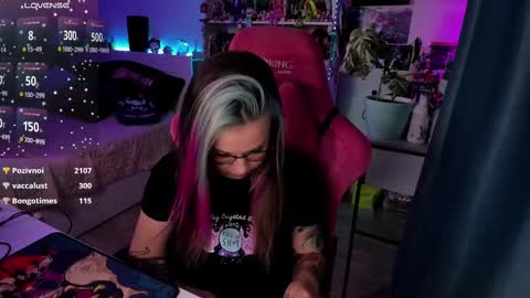 ChloeKohaku online show from 02.11.25