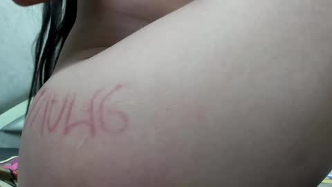 ChloeSignup For Free  Join my Fan Club online show from 01.02.25