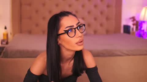 Chlo online show from 03.21.26