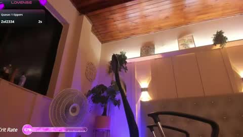 Snapshot of chloerossee chatting on 02.16.25 Chloe rosse online show from 02.16.25