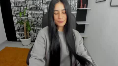 ChloeTurner  online show from 12.12.24