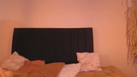 ChloeTurner  online show from 12.13.25