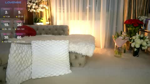 Chloe online show from 03.24.26