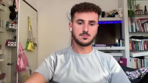 Snapshot of chlomo111 chatting on 01.20.25 MikeDuBose online show from 01.20.25