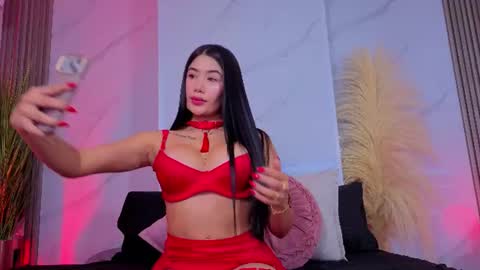 Snapshot of chlooee_ chatting on 07.15.26 Chlooe online show from 07.15.26